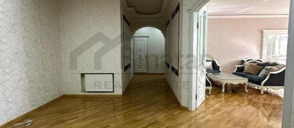 3 otaqlı mənzil satılır/176 kv.m., Mərkəzi parkın yanı, Nizami m/s yaxındır - 10