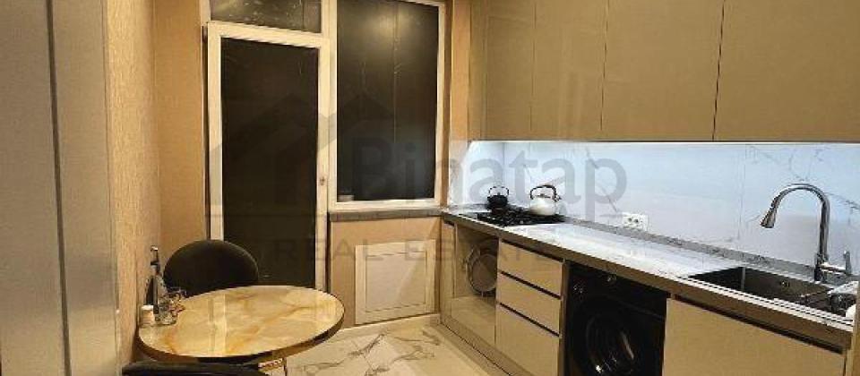 2 otaqlı mənzil satılır/50 kv.m., 20 Yanvar m/s yanında yerləşir - 10