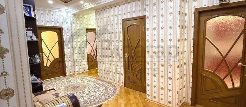 3 otaqlı mənzil satılır/125 kv.m., Tusi klinikasının yanı, 20 Yanvar və İnşaatçılar m/s yaxındır - 12