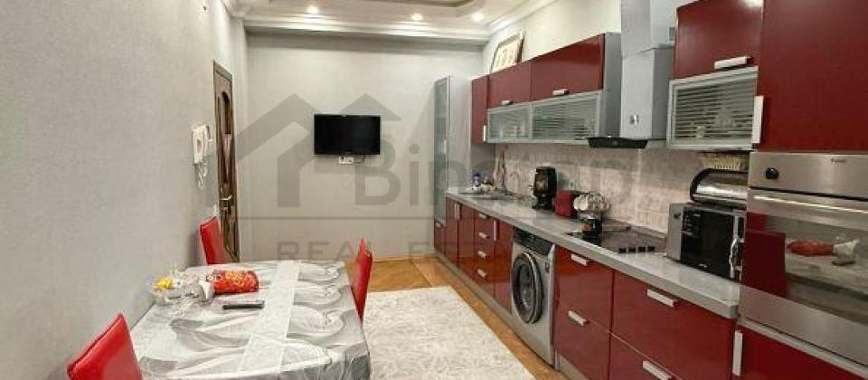 3 otaqlı mənzil satılır/125 kv.m., Tusi klinikasının yanı, 20 Yanvar və İnşaatçılar m/s yaxındır - 2