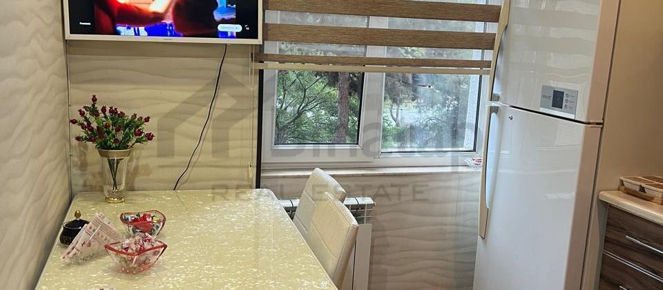 İzmir küçəsi, Nizami m/st - 4