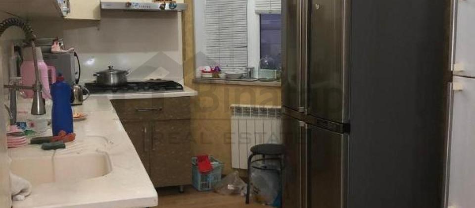 4 otaqlı mənzil satılır/200 kv.m., İnqlab, Ximqorodok, 8 Noyabr m/s yaxındır - 8