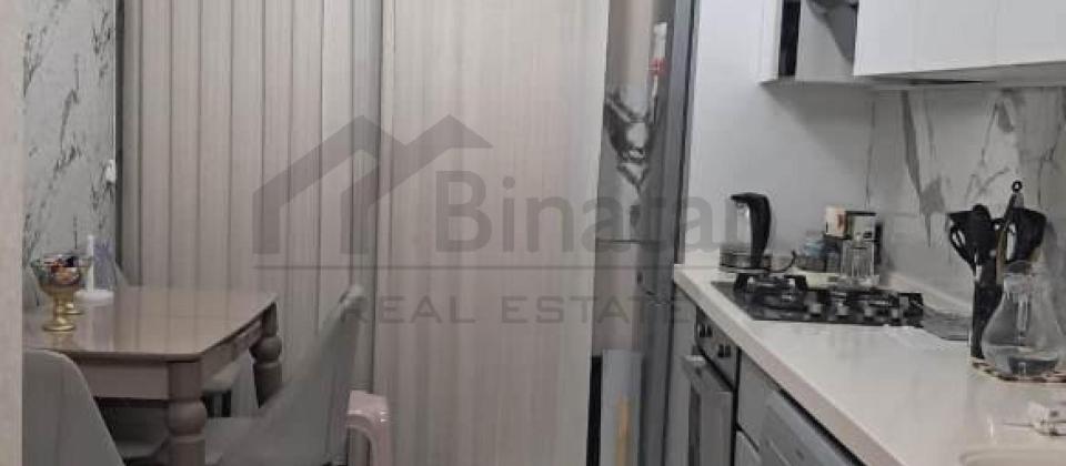 3 otaqlı mənzil satılır/90 kv.m., 77№li avtobusun son dəyanacağının yanı, İnşaatçılar m/s yaxındır - 6