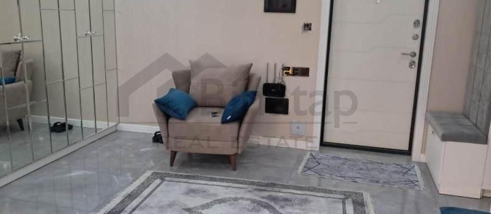 3 otaqlı mənzil satılır/90 kv.m., 77№li avtobusun son dəyanacağının yanı, İnşaatçılar m/s yaxındır - 7