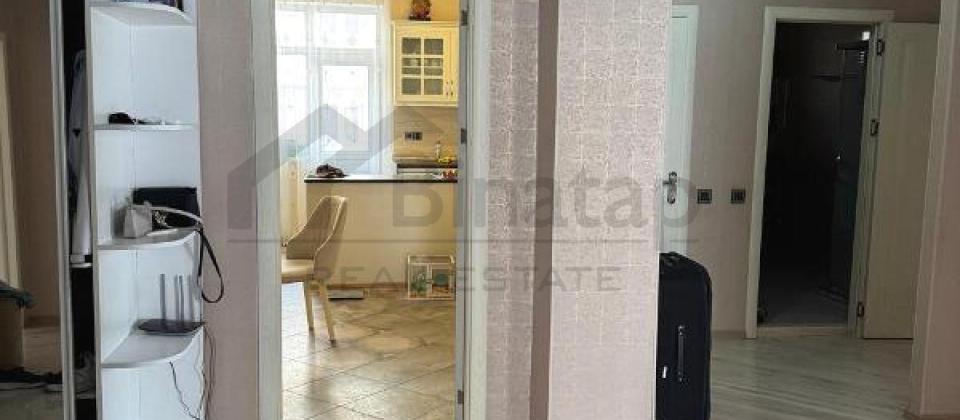 5 otaqlı mənzil satılır/192 kv.m., Yasamal parkının yanı, E.Akademiyası və İnşaatçılar m/s yaxındır - 13