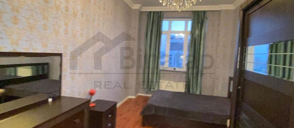 Mərkəzə yaxın Nərimanov rayonu, Xətai prospekti - 8