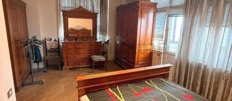 3 otaqlı mənzil satılır/160 kv.m., Musabəyov parkının yanı, E.Akademiyası m/s və BDU'ya yaxındır - 5