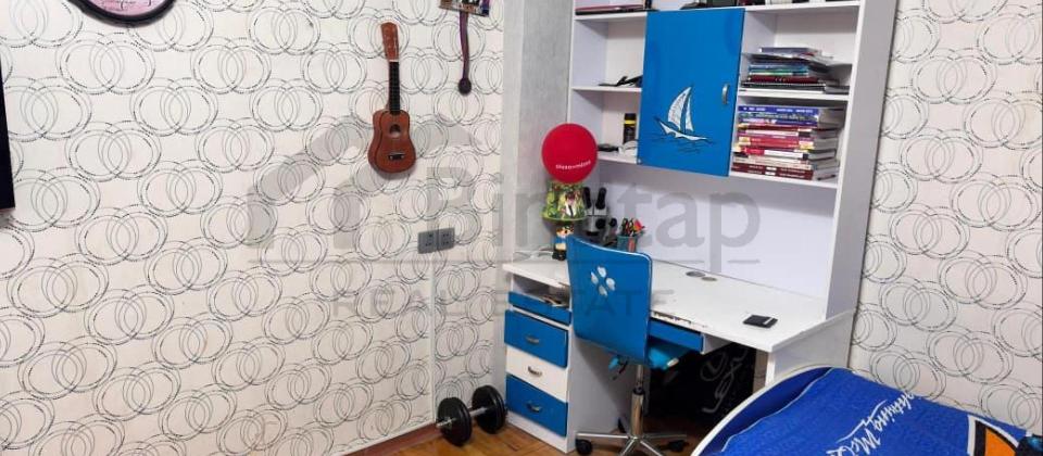 Satılır 3 otaqlı köhnə tikili 105 m², İnşaatçılar m. - 8