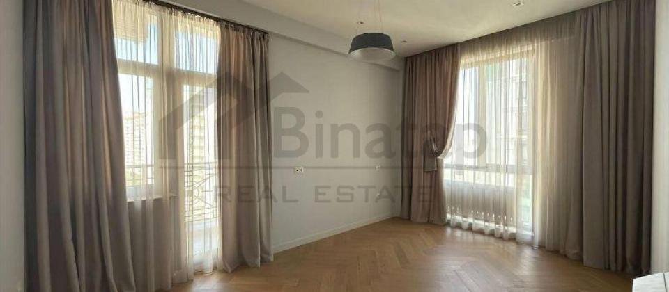 3 otaqlı mənzil satılır/134 kv.m., Zumrud Residence, Heydər Əliyev mərkəzinin yanı - 3