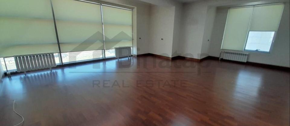 xetaide plazada 3 otaqli ofis icaresi esyali - 2