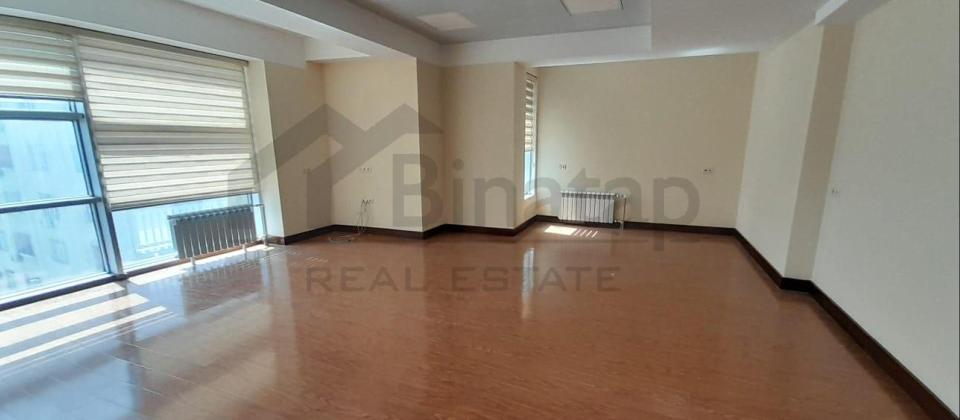 xetaide plazada 3 otaqli ofis icaresi esyali - 8