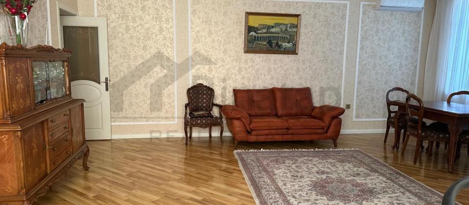 Yeni Yasamal Main MTK super təmirli mənzil satılır - 9