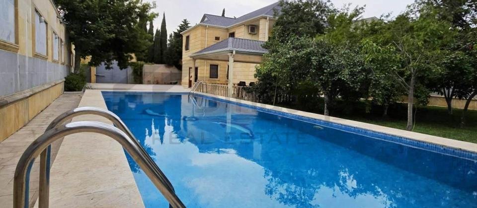 Satılır 7 otaqlı bağ evi 300 m², Novxanı q. - 2