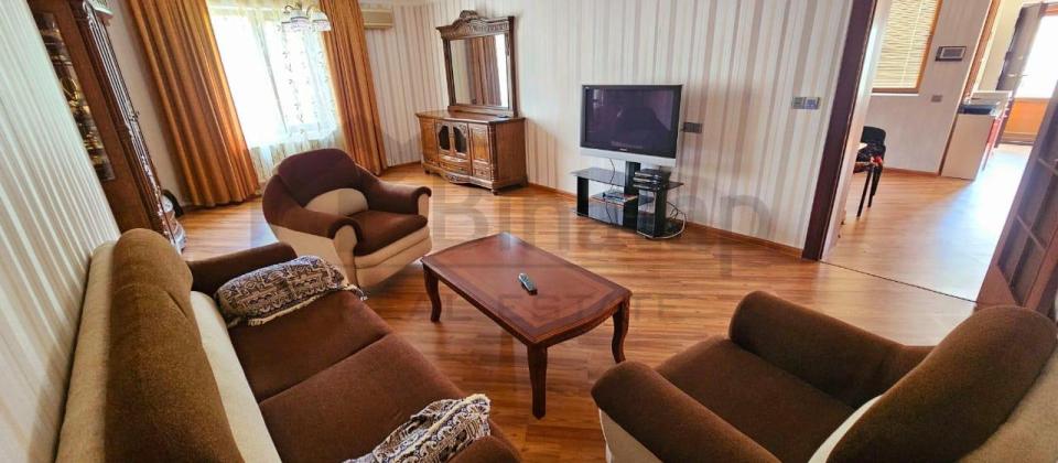 Satılır 7 otaqlı bağ evi 300 m², Novxanı q. - 7