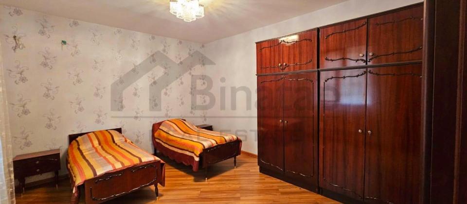 Satılır 7 otaqlı bağ evi 300 m², Novxanı q. - 12