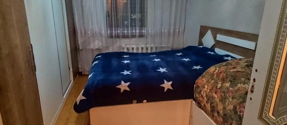 Satılır 111000m. - 5