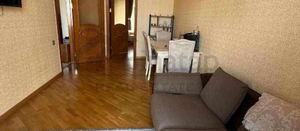 Nərimanov heykəlinin yanı, E.Akademiyası və İçəri Şəhər m/s yaxın 2 otaqlı mənzil satılır/55 kv.m. - 4