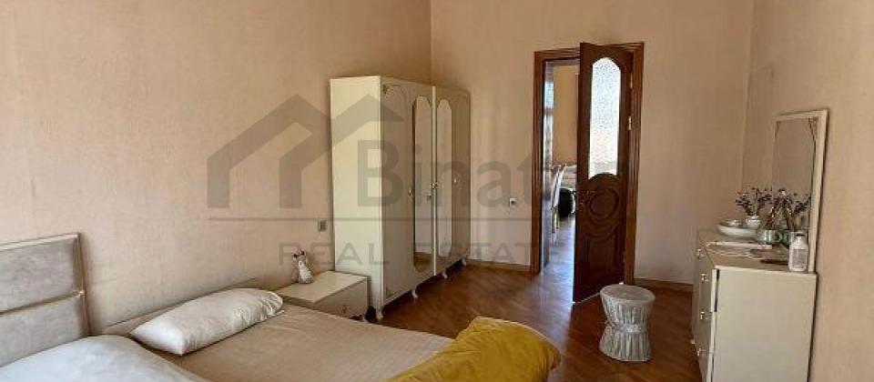 Nərimanov heykəlinin yanı, E.Akademiyası və İçəri Şəhər m/s yaxın 2 otaqlı mənzil satılır/55 kv.m. - 9