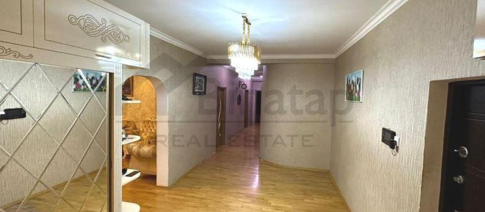 8 Noyabr m/s yaxın 4 otaqlı mənzil satılır/177 kv.m. - 7