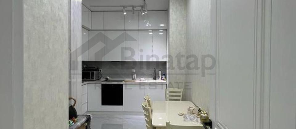 Azadlıq prospekti, Nəsimi bazarının yanında 3 otaqlı mənzil satılır/95 kv.m. - 11