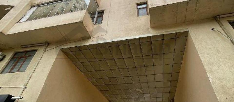 A.M.Şərifzadə küçəsi, 20 Yanvar və İnşaatçılar m/s yaxın 2 otaqlı mənzil satılır/97 kv.m. - 3