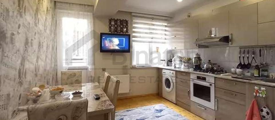 Mədəniyyət və İncəsənət Universitetinə yaxın məsafədə 3 otaqlı mənzil satılır/85 kv.m. - 2