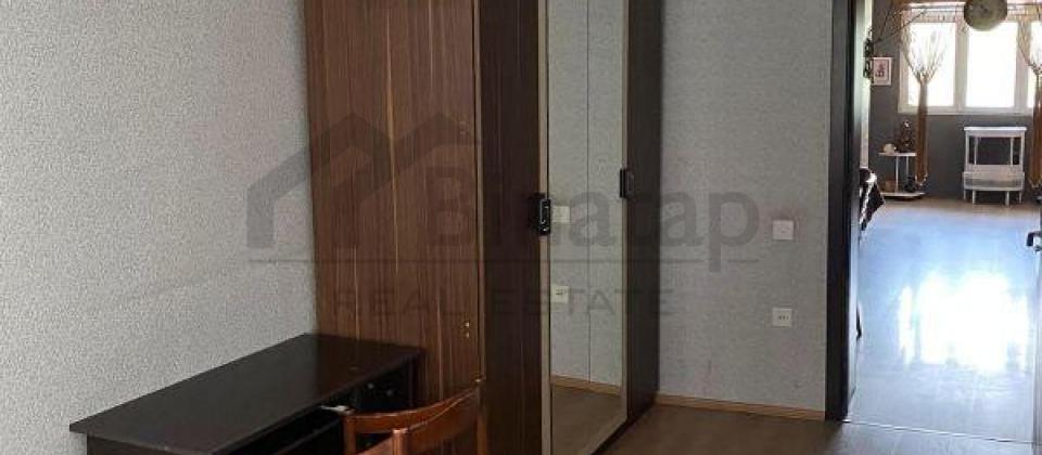 BDU, Musabəyov parkı, İlahiyyat məscidi və E.Akademiyası m/s yaxın 3 otaqlı mənzil satılır/75 kv.m. - 9