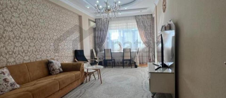 Yeni Yasamal, Bravo supermarketin yanı, İnşaatçılar m/s yaxın 3 otaqlı mənzil satılır/125 kv.m. - 2