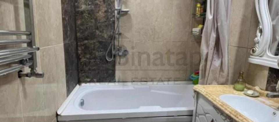 Yeni Yasamal, Bravo supermarketin yanı, İnşaatçılar m/s yaxın 3 otaqlı mənzil satılır/125 kv.m. - 10