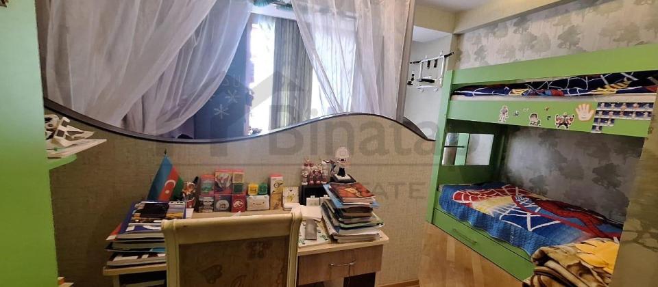 Satılır 3 otaqlı yeni tikili 140 m², 28 May m. - 8