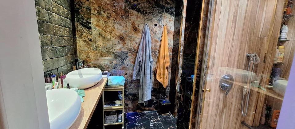 Satılır 3 otaqlı yeni tikili 110 m², 28 May m. - 9