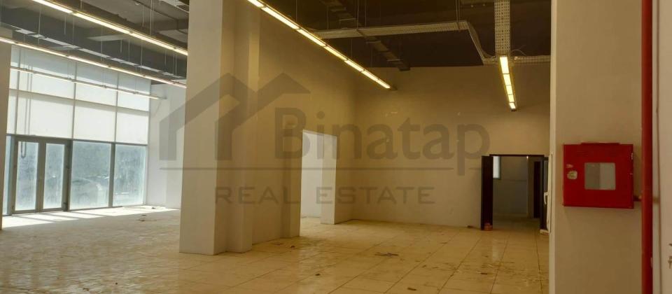 İcarəyə verilir obyekt 840 m², Neftçilər m. - 3