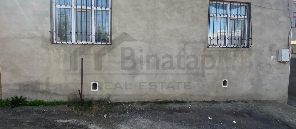 Masazır qəsəbəsi tam mərkəzdə həyət evi satılır