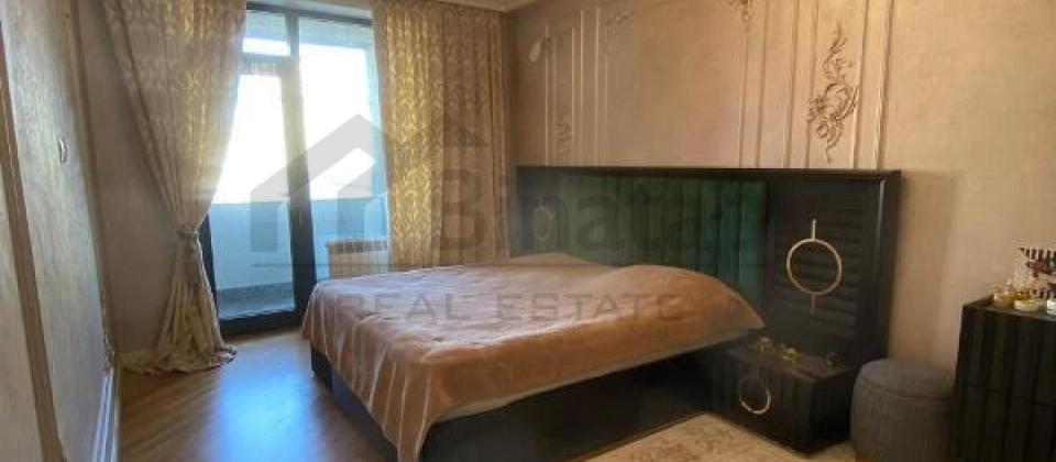 8 Noyabr m/s yaxın 4 otaqlı mənzil satılır/185 kv.m. - 4