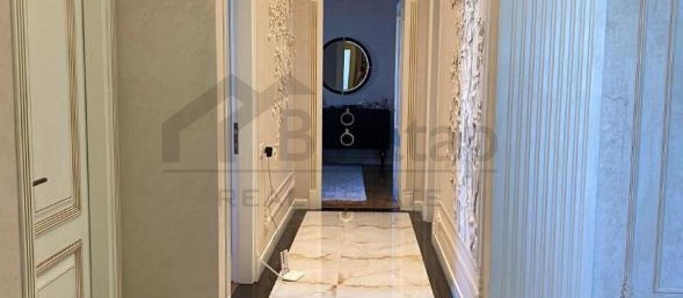8 Noyabr m/s yaxın 4 otaqlı mənzil satılır/185 kv.m. - 11