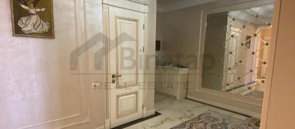 8 Noyabr m/s yaxın 4 otaqlı mənzil satılır/185 kv.m. - 13