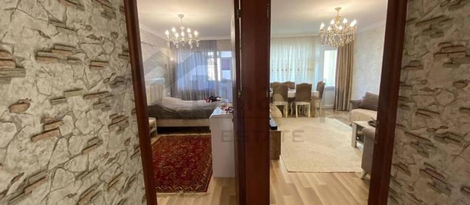 A.M.Şərifzadə küçəsi, İnşaatçılar m/s yaxın 2 otaqlı mənzil satılır/70 kv.m. - 6