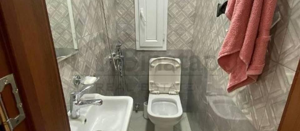 A.M.Şərifzadə küçəsi, İnşaatçılar m/s yaxın 2 otaqlı mənzil satılır/70 kv.m. - 8