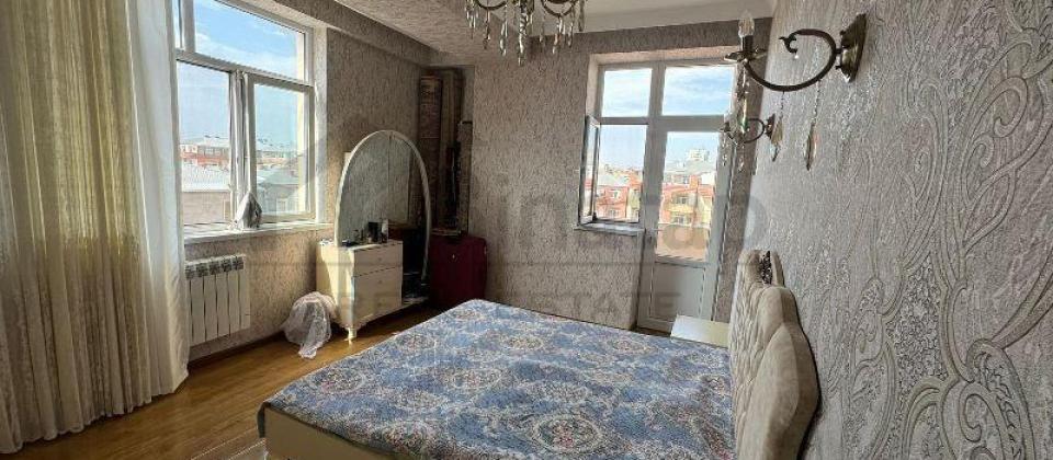 Yeni Yasamal, İnşaatçılar m/s yaxın 4 otaqlı mənzil satılır/142 kv.m. - 5