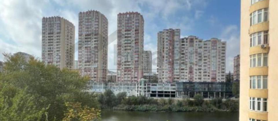 Yasamal parkının yanında 4 otaqlı mənzil satılır/110 kv.m. - 15