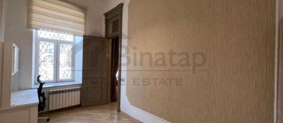 Mərkəz..! Heydər Əliyev sarayı və Qış parkının yanında otaqlı mənzil satılır/144 kv.m. - 10