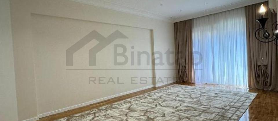 Mərkəzi bankın yanı, 28 May m/s yaxın 4 otaqlı mənzil satılır/220 kv.m. - 7