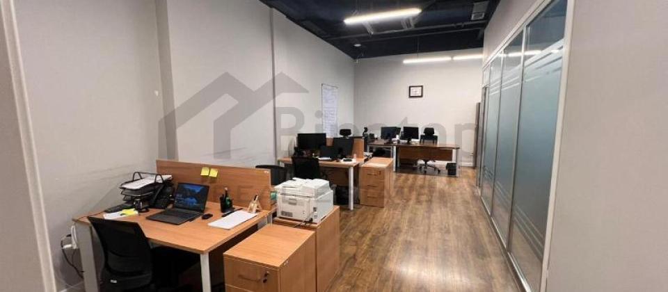 OFİS İCARƏYƏ VERİLİR..! Elmlər Akademiyası m/s yaxındır/700 kv.m. - 10