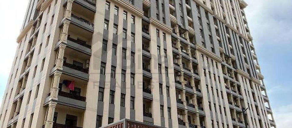 Rus Səfirliyi və Zabitlər parkının yanı, Evim Residence də 2 otaqlı mənzil satılır/83.1 kv.m. - 2