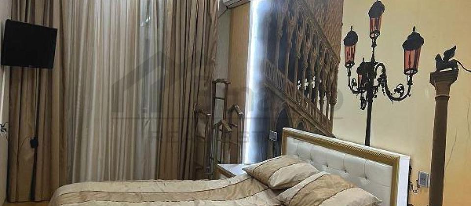 Həsən Əliyev küçəsi (İnqlab), Ximqorodokda 3 otaqlı mənzil satılır/100 kv.m. - 2