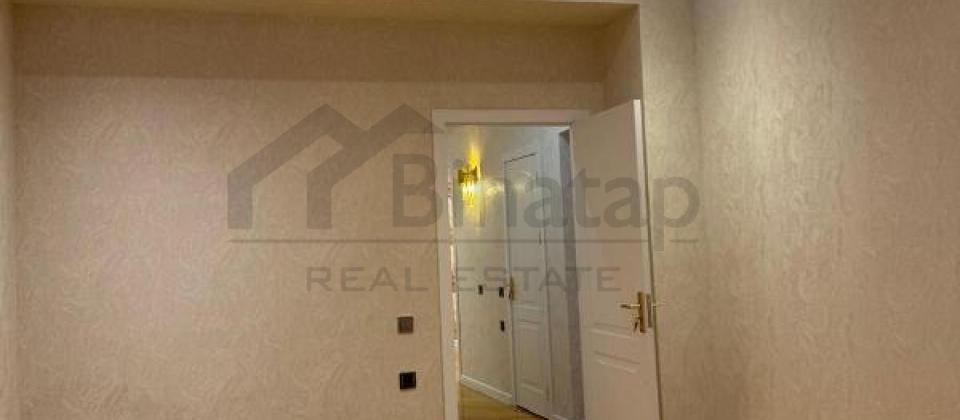 BDU və Elmlər Akademiyası m/s yaxın 3 otaqlı mənzil satılır/140 kv.m. - 6