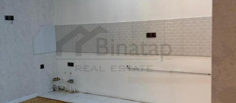 BDU və Elmlər Akademiyası m/s yaxın 3 otaqlı mənzil satılır/140 kv.m. - 10