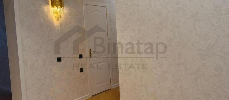 BDU və Elmlər Akademiyası m/s yaxın 3 otaqlı mənzil satılır/140 kv.m. - 12