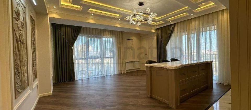 Ağ Şəhər, Xətai m/s yaxın 4 otaqlı mənzil satılır/128 kv.m. - 2