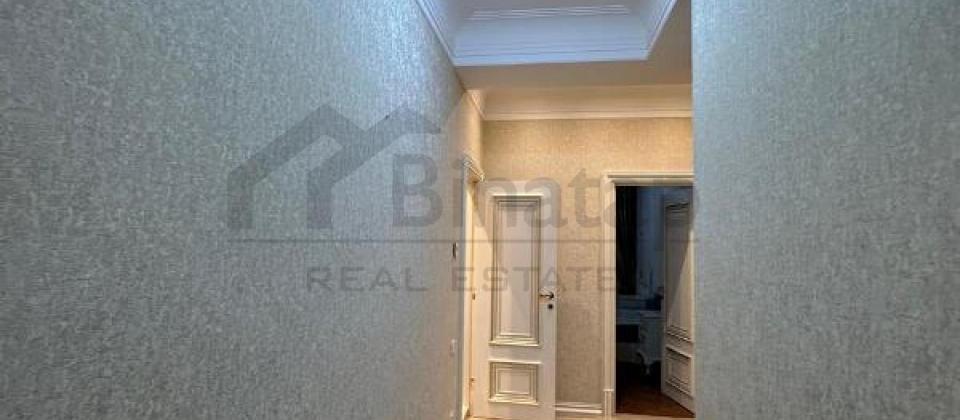 Elmlər Akademiyası m/s, Renessans Palace'da 4 otaqlı mənzil satılır/205 kv.m. - 9